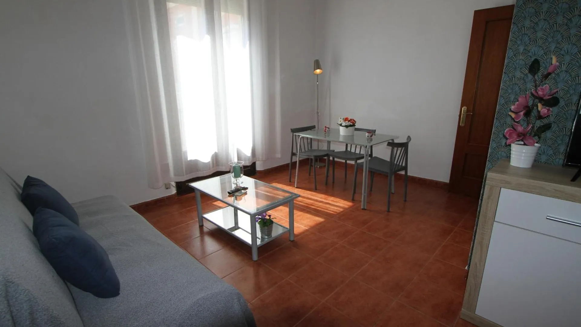 Royal Tarraco A Homestay By Turismar Tarragona